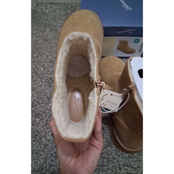 NEW in Box Universal Thread Memory Foam May Boots, Size 8 - Picture 5 of 5